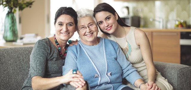 Happy Family ©iStockphoto.com/Eva-Katalin