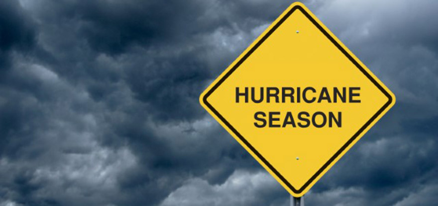 Hurricane Season Road Sign @istock.com/Craig McCausland
