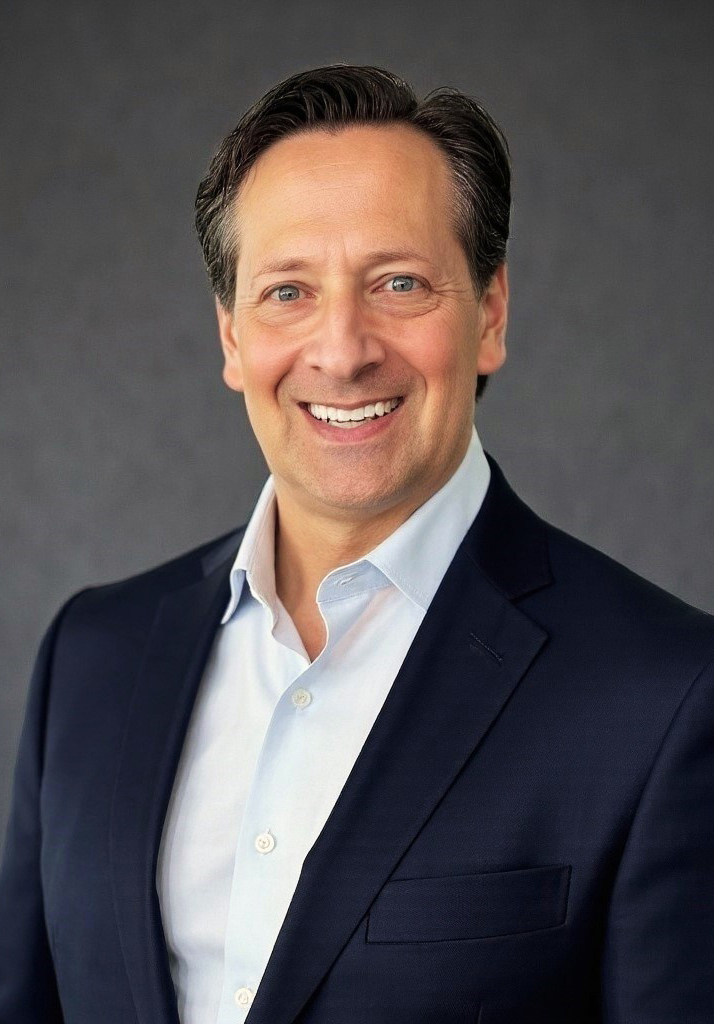 Photo of Lloyd Fenton